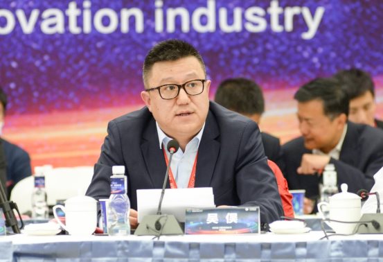 奇安信副總裁吳俁出席全球程序員節(jié) 用“內(nèi)生安全框架”保障信創(chuàng)環(huán)境