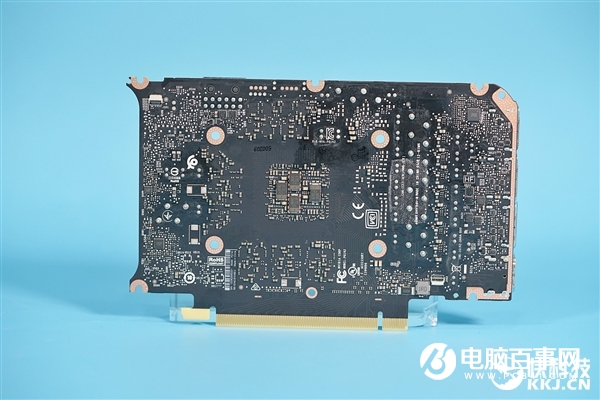 3899元真香卡！NVIDIA RTX 3070顯卡拆解圖賞