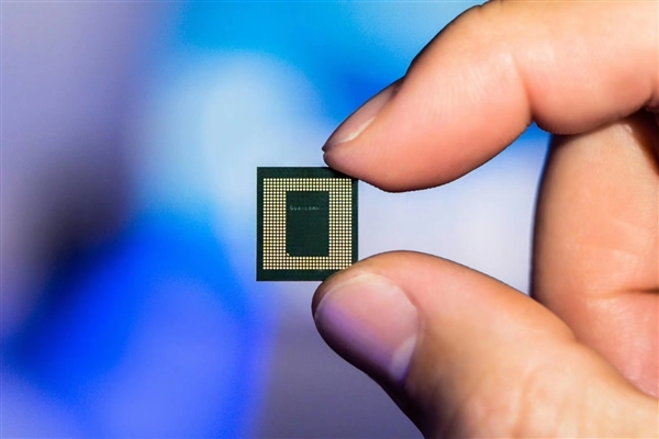 驍龍885明年繼續(xù)上三星5nm 驍龍895或轉(zhuǎn)向臺積電4nm
