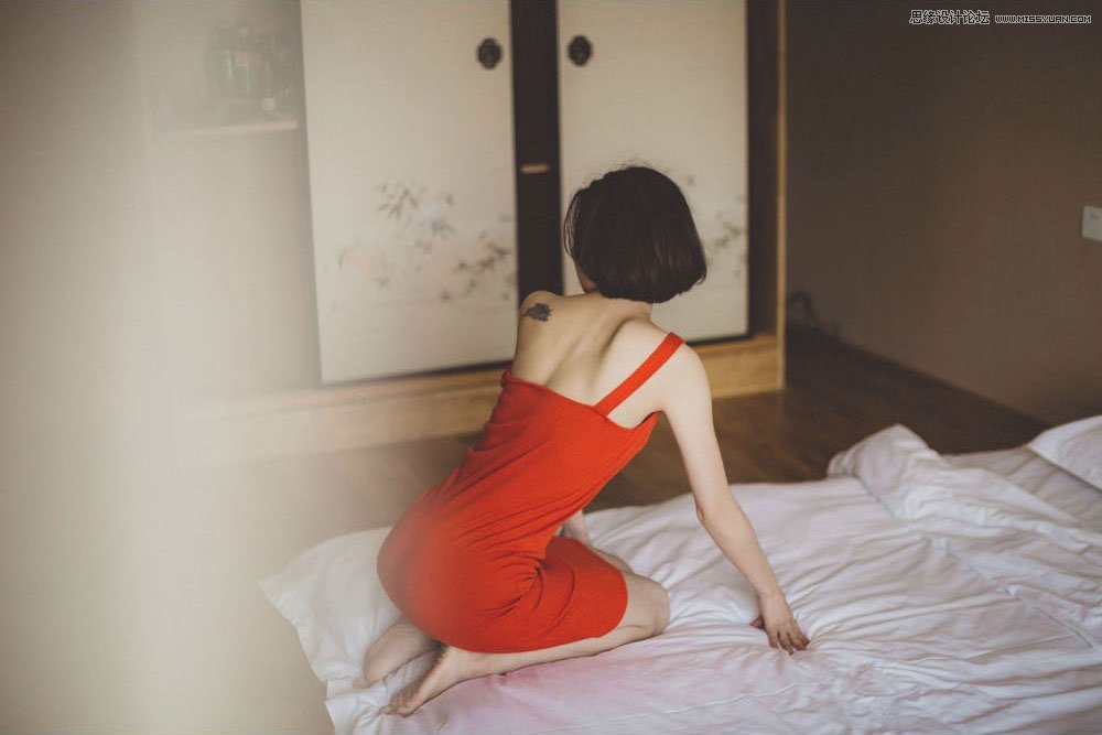 PS制作古典風(fēng)格的私房照效果圖
