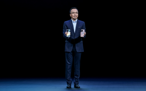全新升級GPU Turbo X，榮耀V40帶來強悍游戲體驗！