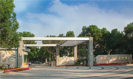 杭州市富陽區(qū)教育局：構(gòu)建萬兆教育城域網(wǎng)，全方位加速教育信息化