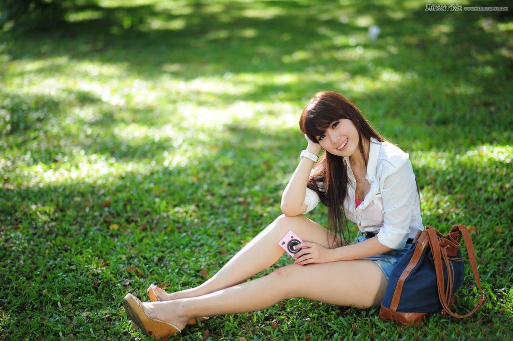 PS調(diào)出草地女孩秋季暖黃效果