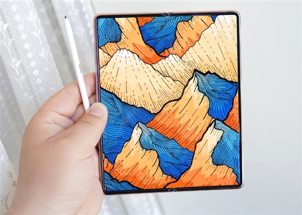 三星Galaxy Z Fold3已開始量產(chǎn):驍龍888 Pro真全面屏 售價或超2萬