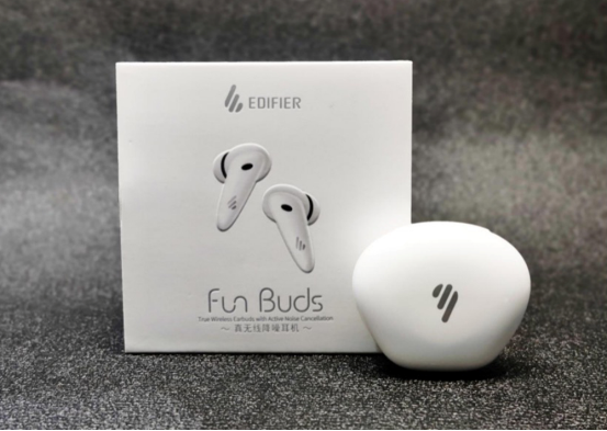 漫步者Fun Buds評測：純凈外觀清音入耳，時刻靜享萬物聲