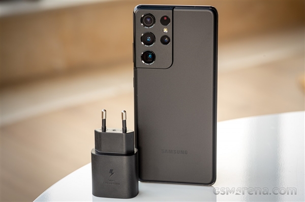 首批搭載高通驍龍898！三星Galaxy S22系列入網(wǎng)：25W快充是一大遺憾