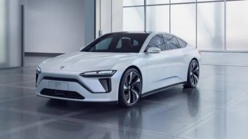 小鵬P5的車載影院投影，竟是雙十一賣了8萬臺(tái)的NEW Z6X？