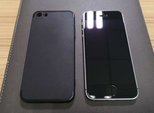 新款iPhone SE實(shí)物曝光:外觀變化不大