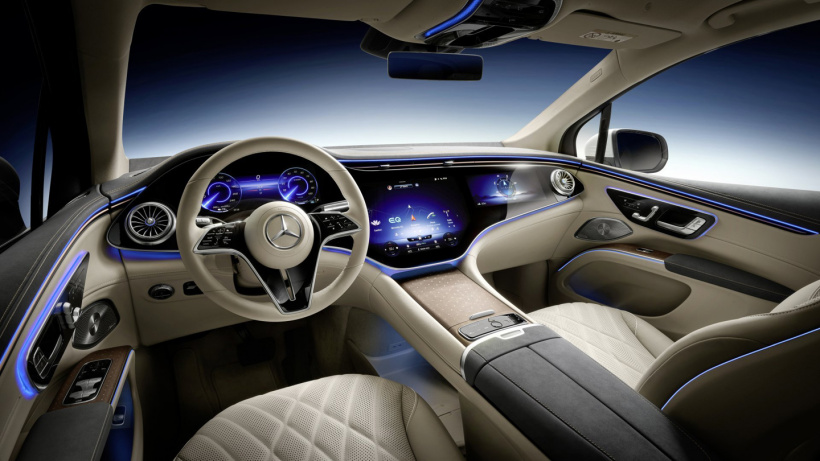 梅賽德斯-奔馳公布 EQS SUV 官圖，計劃于 4 月 19 日發(fā)布