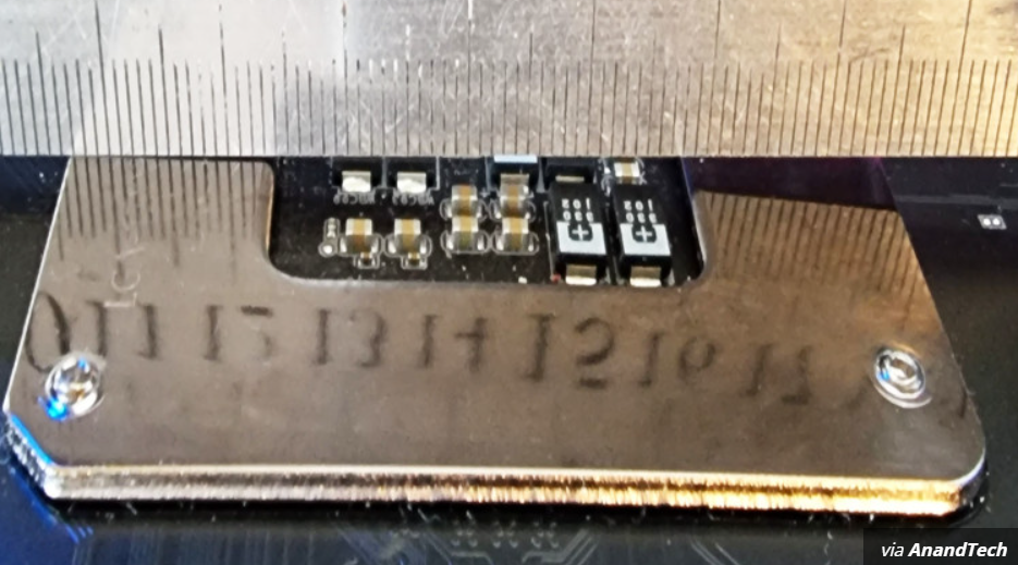 英特爾回應(yīng) LGA1700 主板會掰彎第 12 代 Alder Lake CPU，稱“在預(yù)期之內(nèi)，不會引起重大問題”