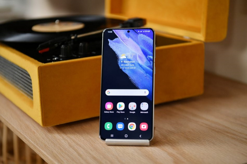 Q1 全球智能手機 AMOLED 面板出貨約 1.52 億片，三星顯示、京東方、LG Display 前三