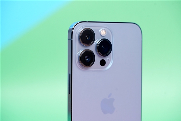 iPhone 15有望搭載！蘋果自研基帶有驚喜：信號或比高通還好