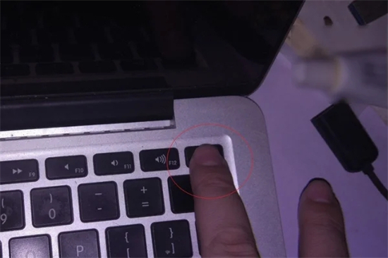 windows雙系統(tǒng)怎么切換回mac mac切換windows系統(tǒng)按哪個鍵